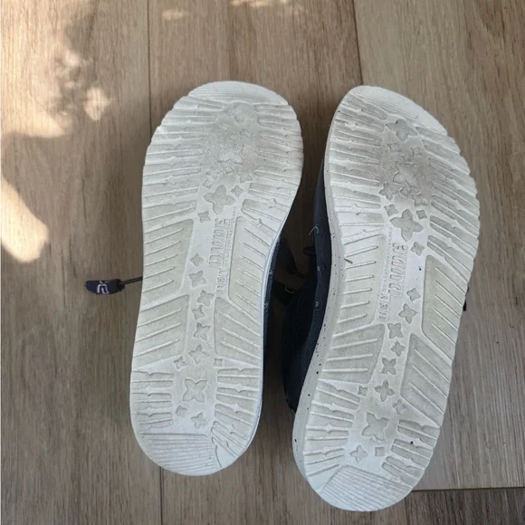 Hey Dudes women’s - Picture 5 of 6